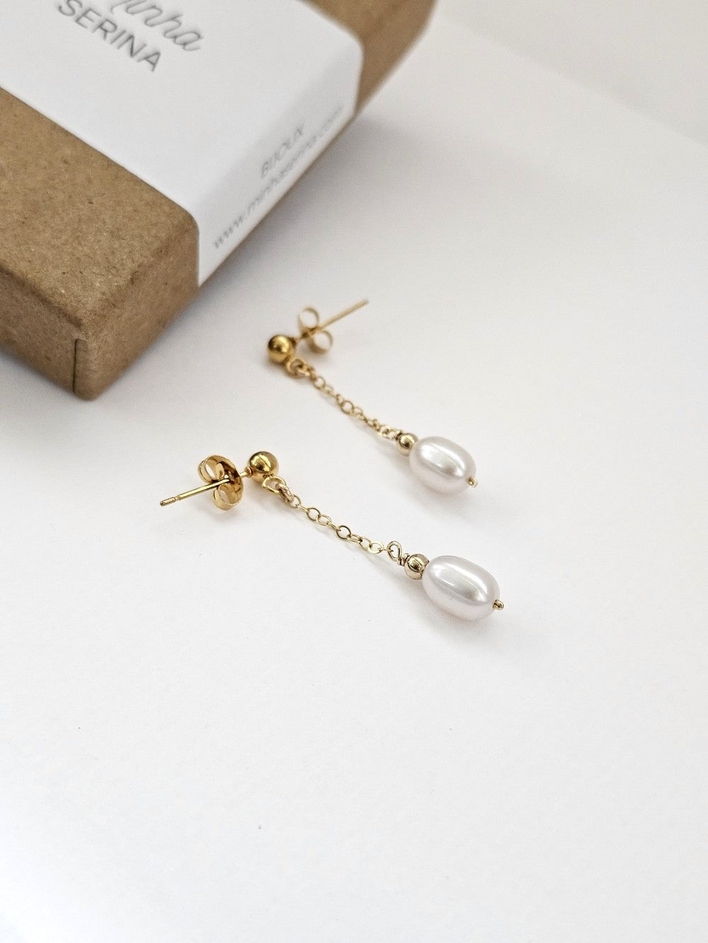 Boucles d’oreilles Lucia – Perles d’eau & gold filled