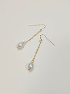 Boucles d’oreilles pendantes en perles de culture olive – Or laminé gold filled Asmin
