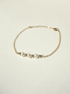 Bracelet Frances – Trilogie de perles de culture et perles gold filled or laminé