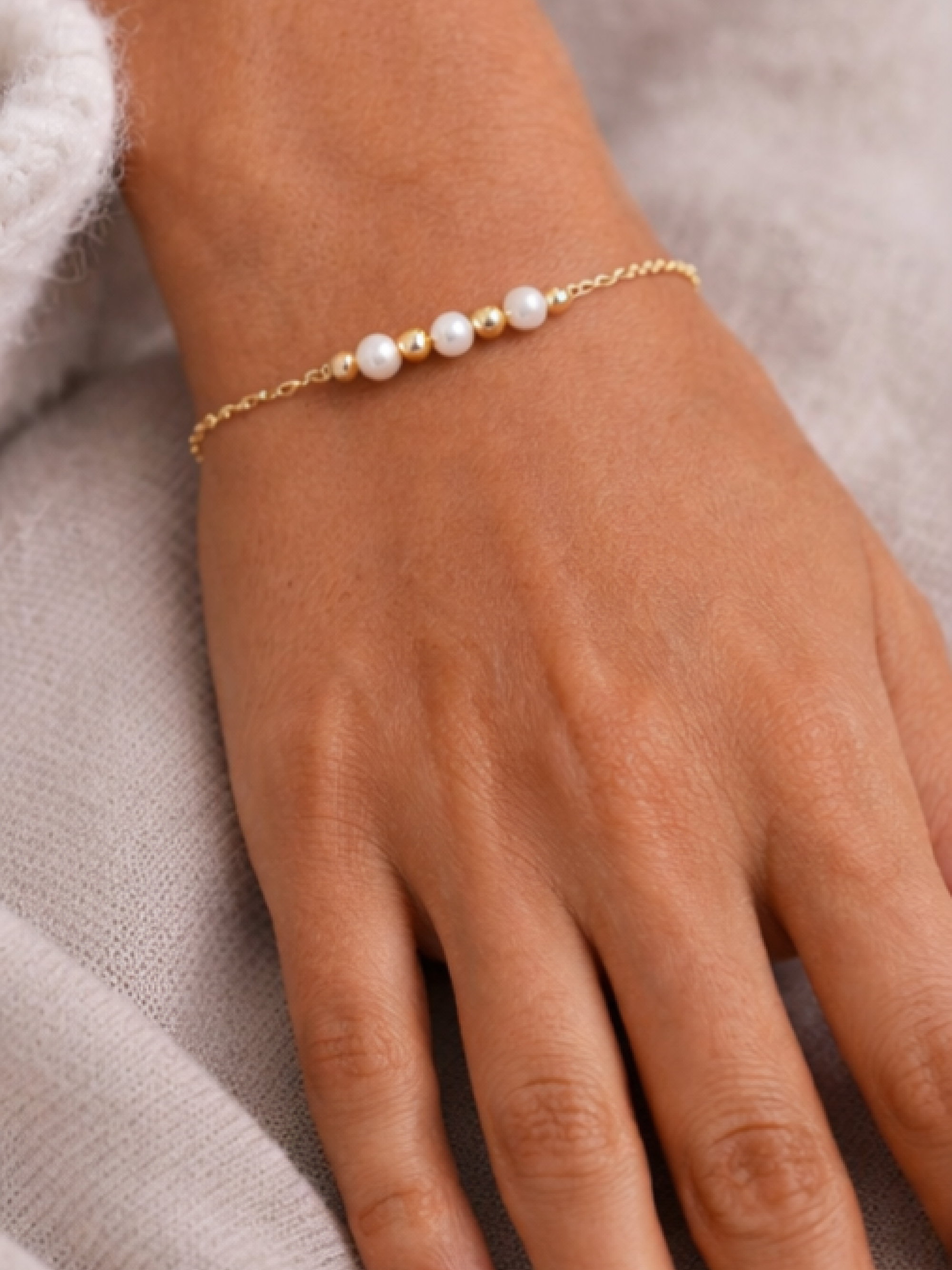 Bracelet Frances – Trilogie de perles de culture et perles gold filled or laminé