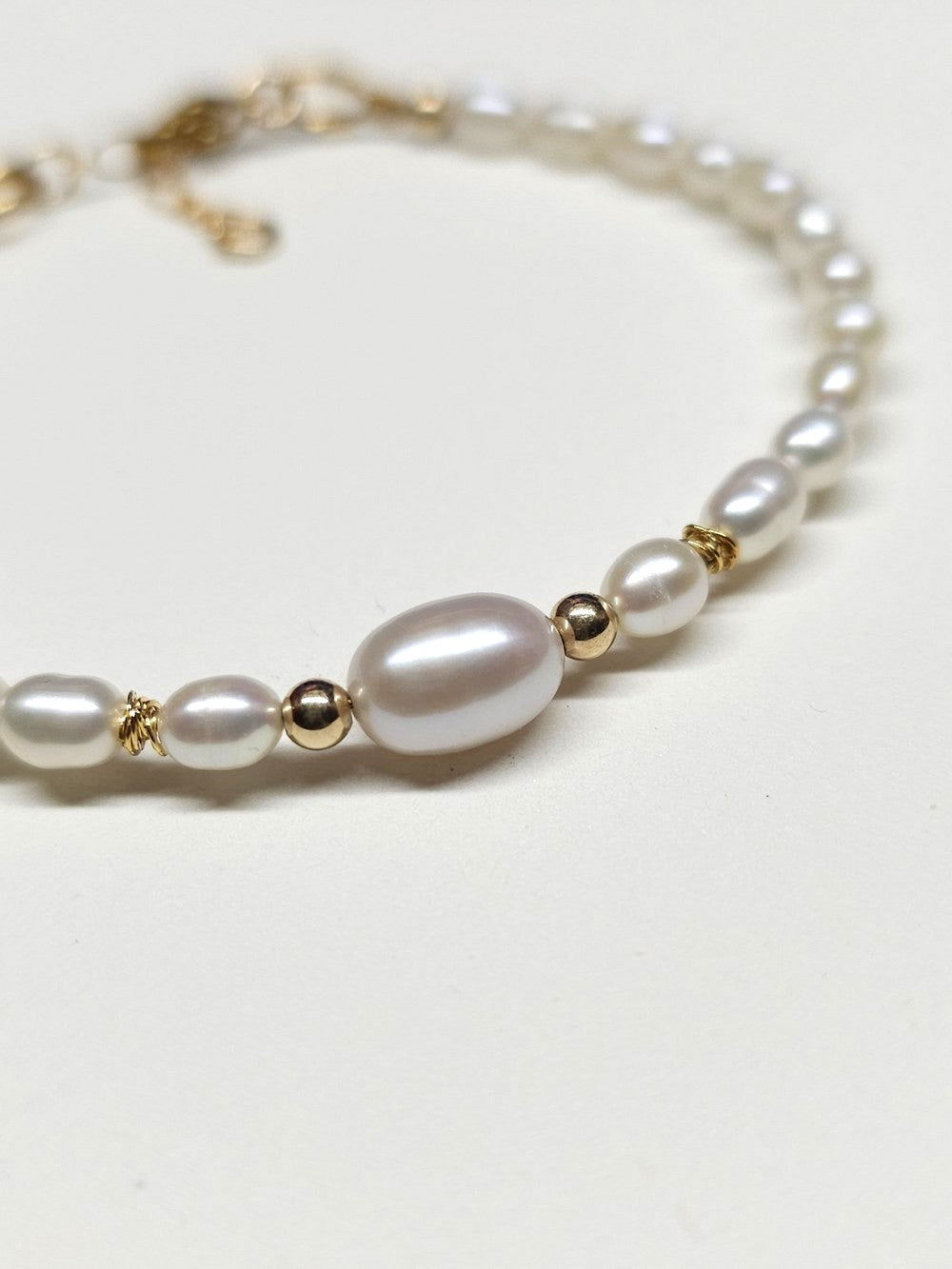 bracelet perles grains de riz Talina