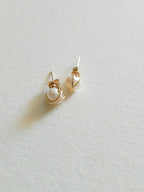 Clous puces d'oreilles perles Enola