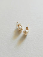 Clous puces d'oreilles perles Enola
