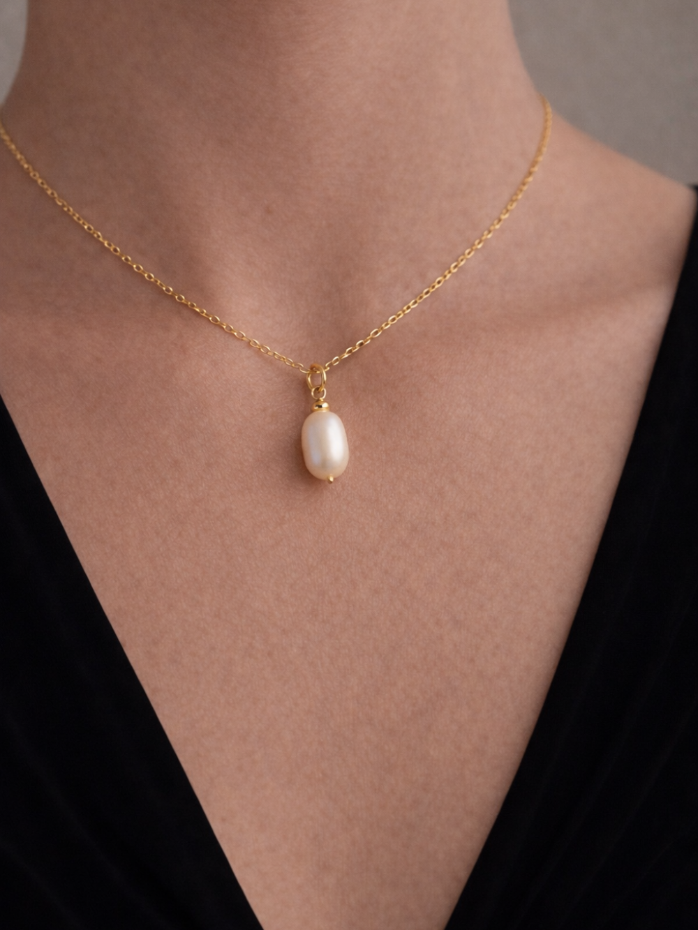 Collier de dos perles de culture Lucia – pendentif amovible en or laminé